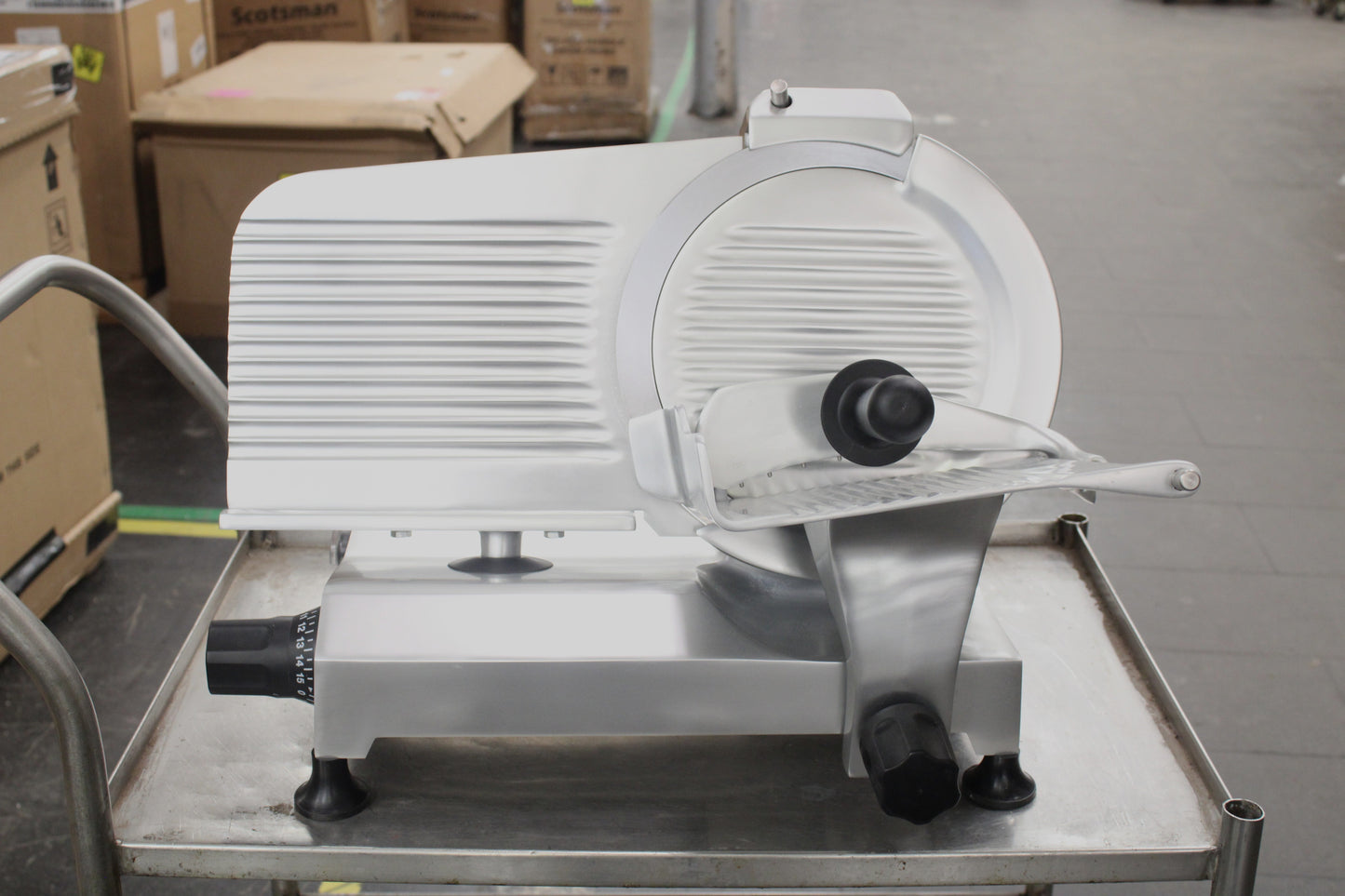 Globe C1 Open Box C-Series Compact Manual Slicer NSF Certified 12" Blade (#3147) - 3147OBGLC12