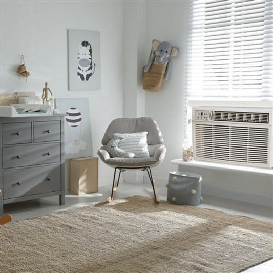 Keystone - 25,000/24,700 BTU 230V Window/Wall Air Conditioner with 16,000 BTU Supplemental Heat Capability - KSTHW25A
