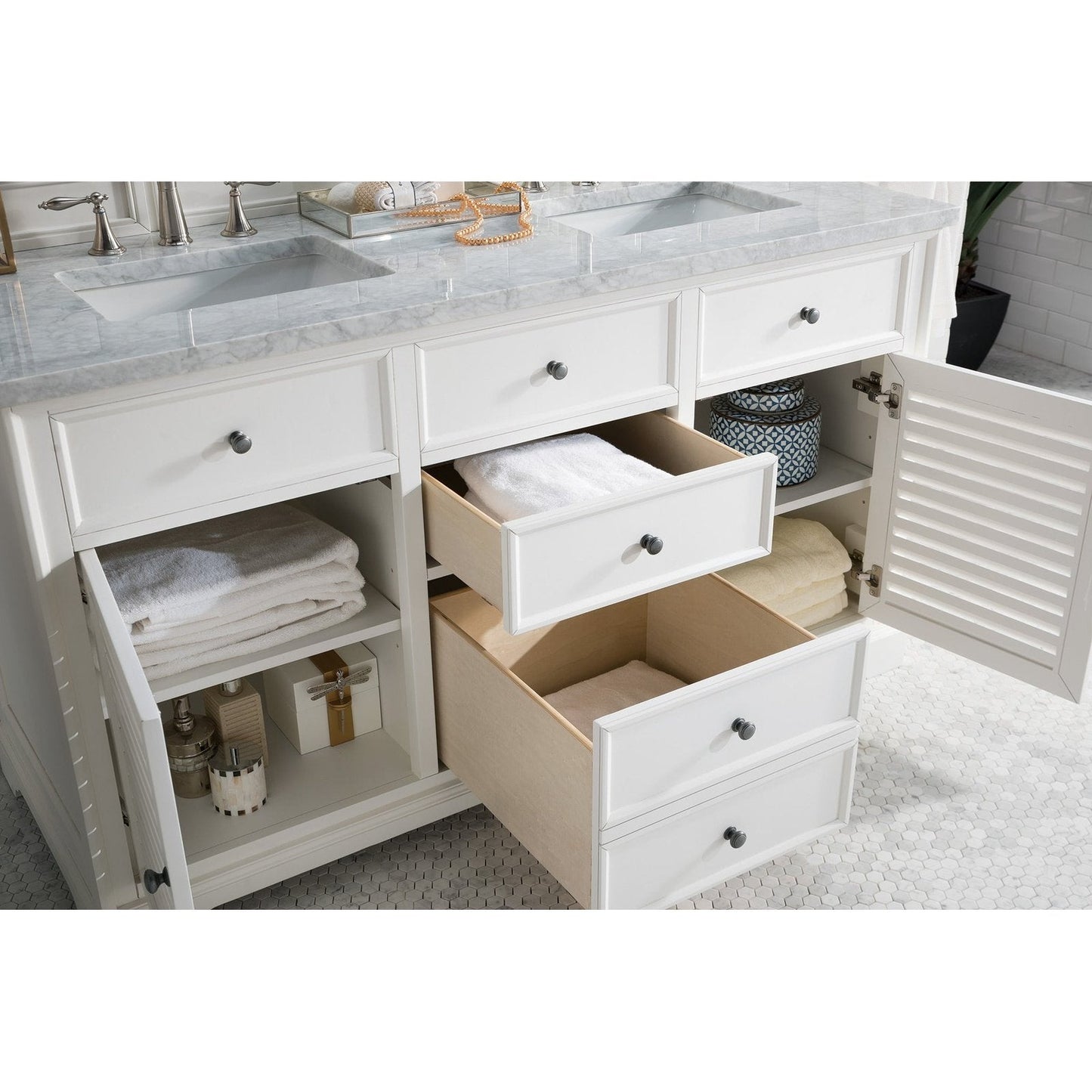 James Martin Vanities Savannah 60" Bright White Double Vanity - 238-104-V60D-BW-3AF
