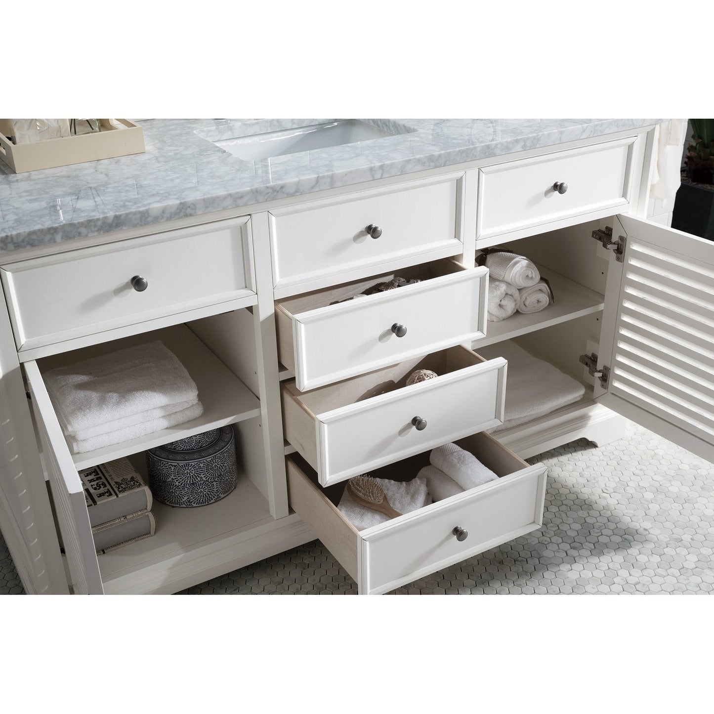 James Martin Vanities Savannah 60" Bright White Single Vanity - 238-104-V60S-BW-3AF