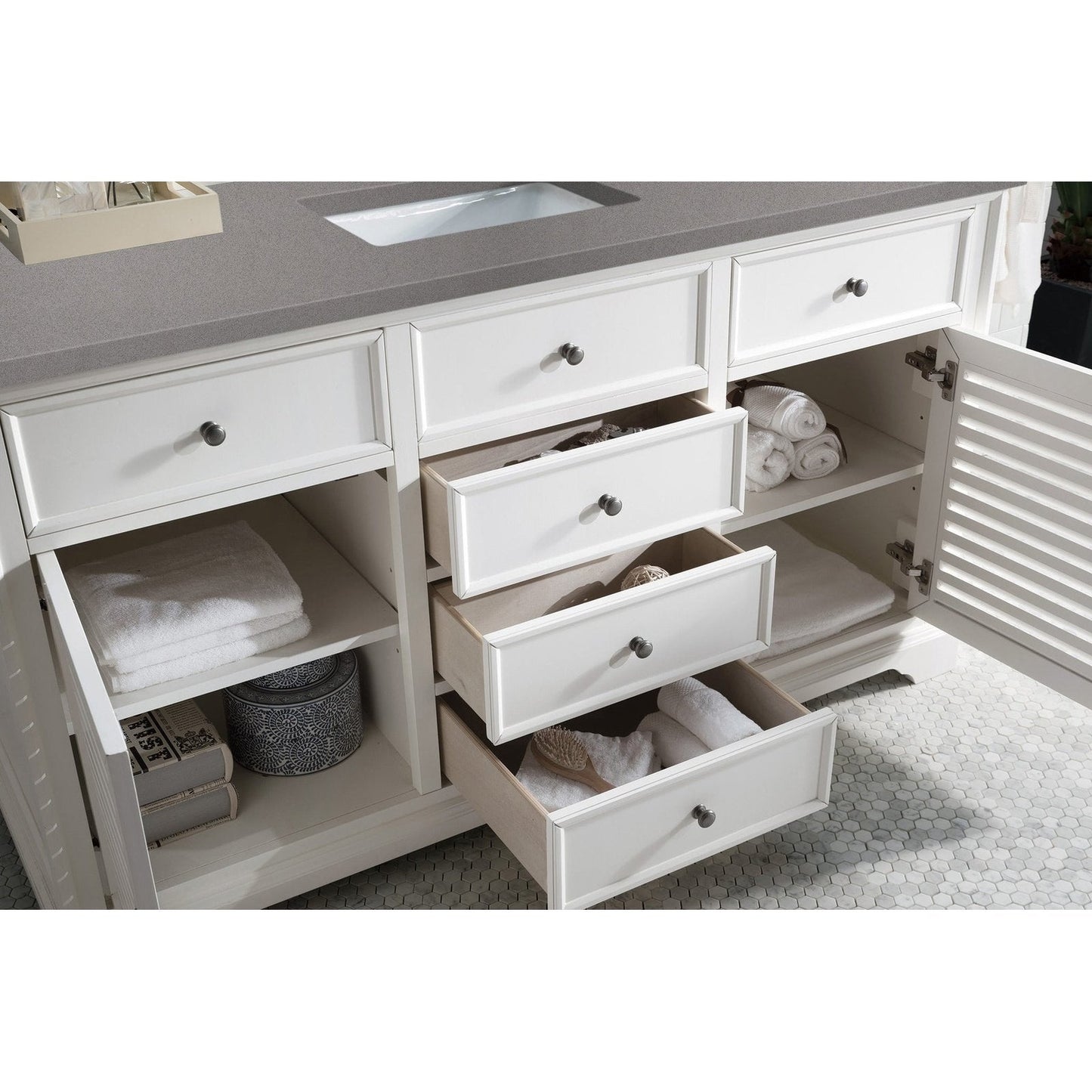 James Martin Vanities Savannah 60" Bright White Single Vanity - 238-104-V60S-BW-3AF